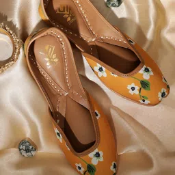 Sringam Women Yellow Printed Handcrafted Mojaris-image-33