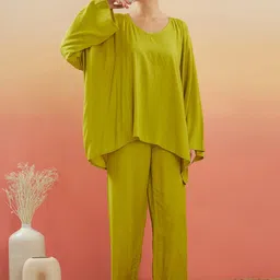 InWeave V-Neck Long Sleeves Top With Trousers-14