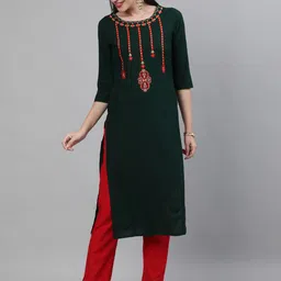 KIMAYRA Green Embroidered Thread Work Kurta-image-16