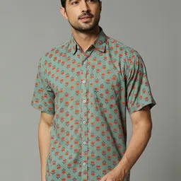 RAJUBHAI HARGOVINDAS Relaxed Floral Printed Cotton Casual Shirt-picture-26