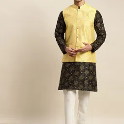 SOJANYA Men Black Ethnic Motifs Printed Kurta & Churidar Comes with a Nehru Jacket-picture-44