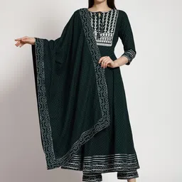 Mollar Women Green Ethnic Motifs Embroidered Thread Work Kurta with Palazzos & Dupatta-picture-0