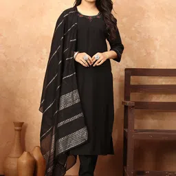 TWINS LADY Floral Yoke Design Regular Beads and Stones Kurta with Trouser & Dupatta-picture-18