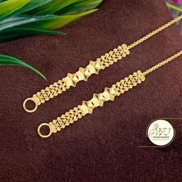 Vighnaharta Set Of 2 Gold-Plated Ear Cuff Earrings-18