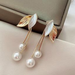FIMBUL Gold Plated Leaf Shaped Drop Earrings-22