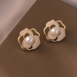 MYKI Gold-Plated Artificial Beads Beaded Floral Studs Earrings-14