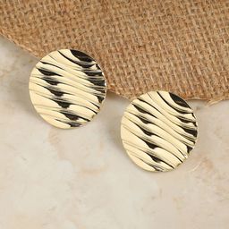SOHI Gold-Plated Dented Lined Circular Studs Earrings-17