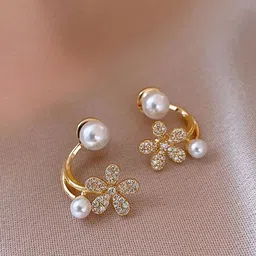 PolluxCraft Korean Gold-Plated Zircon Studded Floral Shaped Studs-picture-13