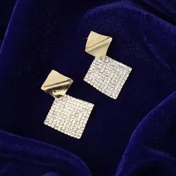 SOHI Gold-Plated Contemporary Drop Earrings-51
