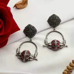 VENI 92.5 Silver Plated Contemporary Drop Earrings-16