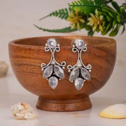 Anvik Contemporary Drop Earrings-image-44