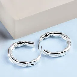AMI Woman Silver-Toned Contemporary Hoop Earrings-21