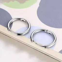 VAGHBHATT Men Circular Hoop Earrings-10