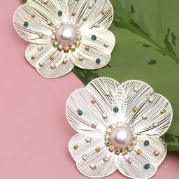 SOHI Women White Floral Studs Earrings-51