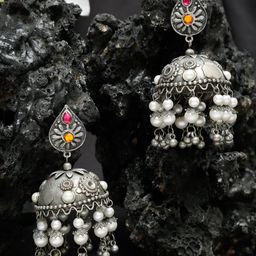 DIVASTRI Silver-Plated Artificial Stones Studded & Beaded Dome Shaped Oxidised Jhumkas-10