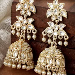 KARATCART Gold-Plated Kundan Studded & Beads Beaded Contemporary Jhumkas-37