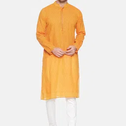 PAROKSH Men Yellow Thread Work Grandeur & Majestic Artwork Dobby Handloom Kurta-picture-36