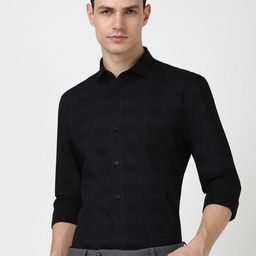 Peter England Men Tartan Checks Spread Collar Roll-Up Sleeves Casual Shirt-image-45