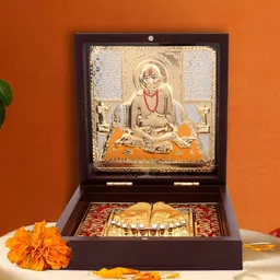 INTERNATIONAL GIFT GoldToned and Brown Neem Karoli Baba With Charan Paduka Gift Set-35