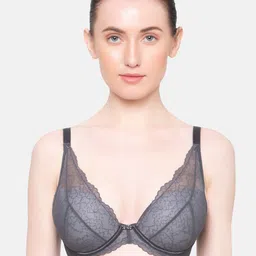 Triumph Mirage Spotlight Deep Neckline Wired Padded Bra-16