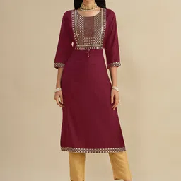 Sangria Maroon & Cream Geometric Yoke Design Mirror Work Straight Kurta-3