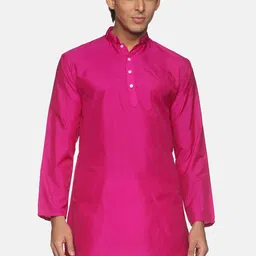 Sethukrishna Men Fuchsia Mandarin Collar Kurta-27