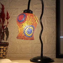 Devansh Black & White Printed Zig Zag Curvy Table Lamp With Mosaic Glass Shade-15