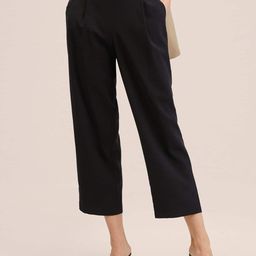 MANGO Women Black Pleated Cropped Trousers-image-76