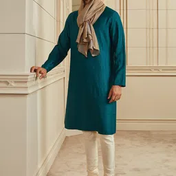 Tasva Men Teal Textured Kurta Set-image-50