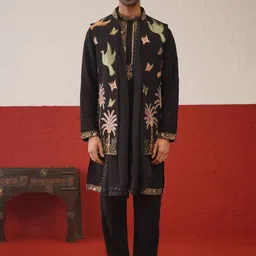 KALPRAAG Ethnic Motifs Mandarin Collar Long Sleeves Thread Work Kurta Set-picture-20