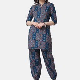 Popwings Ethnic Motifs Printed Regular Pure Cotton Kurti with Trousers-image-71