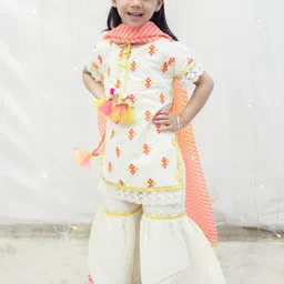 Fayon Kids Girls Embroidered Regular Thread Work Pure Cotton Kurti with Sharara & With Dupatta-image-36