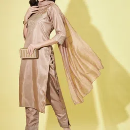 VredeVogel Floral Regular Floral Yoke Design Thread Work Kurta Trousers & With Dupatta-picture-49