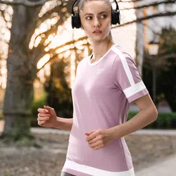 Reebok Classic Women Mauve Pure Cotton CLASSICS WARDROBE COLOR ESSENTIALS T-Shirt-image-25