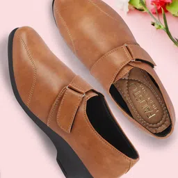 FAUSTO Kitten Heeled Pumps-55