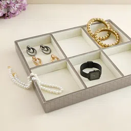 THE HOME CO. Silver Toned & White Textured Jewellery Organiser-80