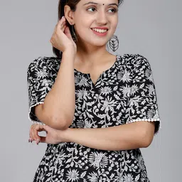 YUSRA Floral Printed Regular Kurta with Palazzos-picture-24