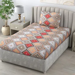 Salona Bichona Beige & Red Geometric 144 TC Single Bedsheet & Pillow Cover-image-38