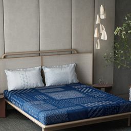 DDecor Blue & White Geometric 140 TC Cotton King Bedsheet with 2 Pillow Covers-image-26