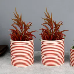 VarEesha Set Of 2 Red & White Spiral Ceramic Planters-35
