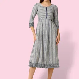 True Shape Striped Fit and Flare Pleated Maternity Dresses-image-65