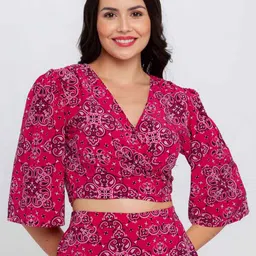 Zink London Floral Printed V Neck Crop Top-picture-39