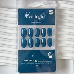 FEELHIGH 24Pcs Reusable Long Lasting Artificial Fake Nail Set - 19-14