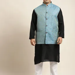 SOJANYA PLUS Men Plus Size Black Solid Kurta & Churidar Comes With a Nehru Jacket-11