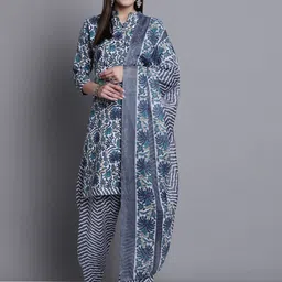 Roly Poly Floral Printed Regular Straight Kurta & Salwar With Dupatta-31