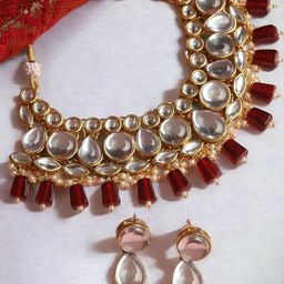 OOMPH Kundan-Studded Jadau Choker Jewellery Set-image-8