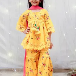 Fayon Kids Girls Floral Printed Empire Pure Cotton Kurta with Sharara & Dupatta-picture-47