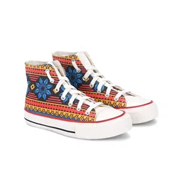 CROWCIA LONDON Women Printed Round Toe Lightweight Canvas Sneakers-17