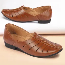 FAUSTO Men Textured Laser Cut Lightweight Mojaris-image-12