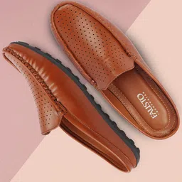 FAUSTO Men Stitched Design Lightweight Slip On Mules-image-8